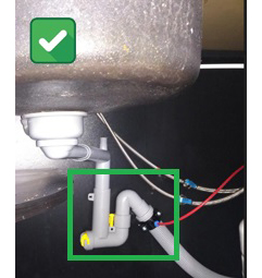 Вывод дренажа в фильтре обратного осмоса для воды Вывод дренажа в фильтре обратного осмоса для воды