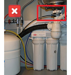 Вывод дренажа в фильтре обратного осмоса для водыВывод дренажа в фильтре обратного осмоса для воды Вывод дренажа в фильтре обратного осмоса для водыВывод дренажа в фильтре обратного осмоса для воды